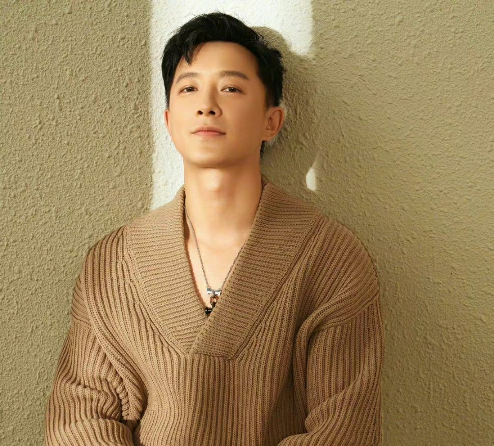 《街舞5》拟邀王一博、Lisa、陈伟霆加盟,张艺兴疑似被放弃休闲区蓝鸢梦想 - Www.slyday.coM 《街舞5》拟邀王一博、Lisa、陈伟霆加盟,张艺兴疑似被放弃休闲区蓝鸢梦想 - Www.slyday.coM