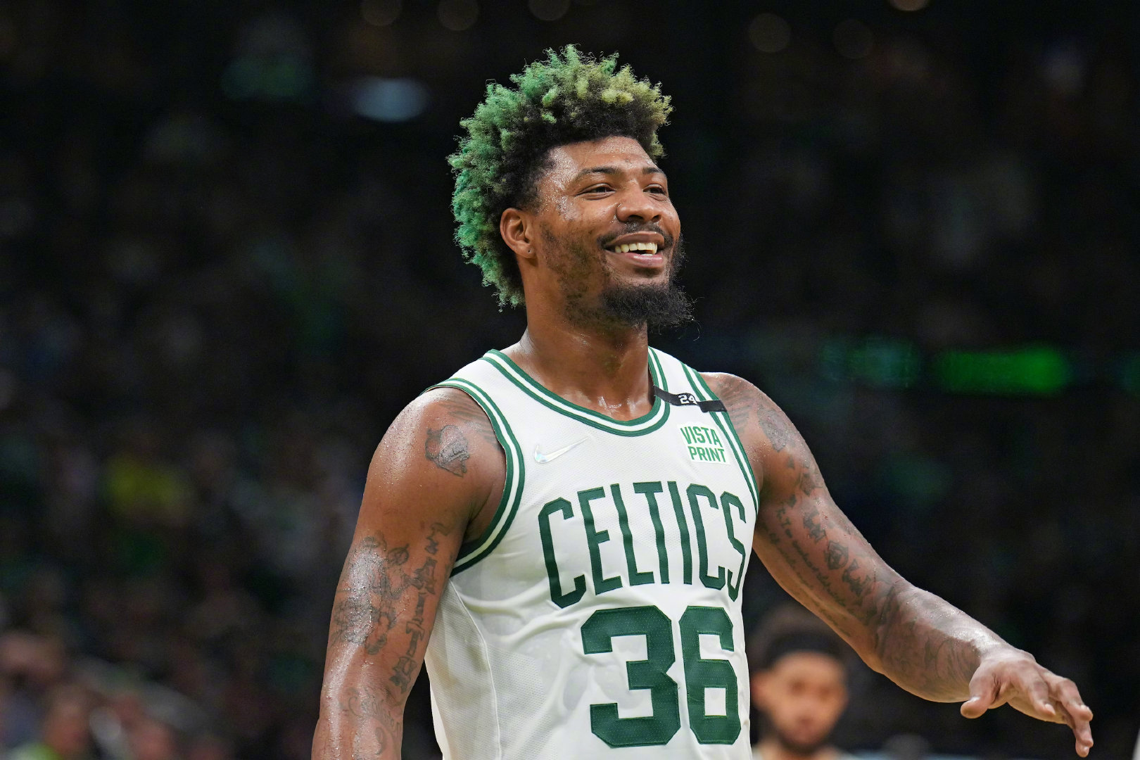 逆天负角度21配羞辱性晃倒斯玛特神仙球终结热火三巨头62分