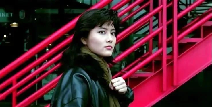 60岁杨紫琼重回巅峰，破格演技，颠覆认知，冲上口碑奇迹？休闲区蓝鸢梦想 - Www.slyday.coM