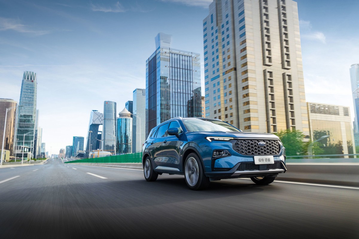 谁说美系都是油老虎江铃福特领睿轻松破5