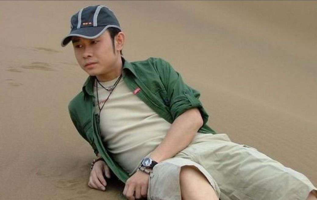 38岁被汪峰那英等人群攻被山寨拖累名声12年后刀郎现状怎样