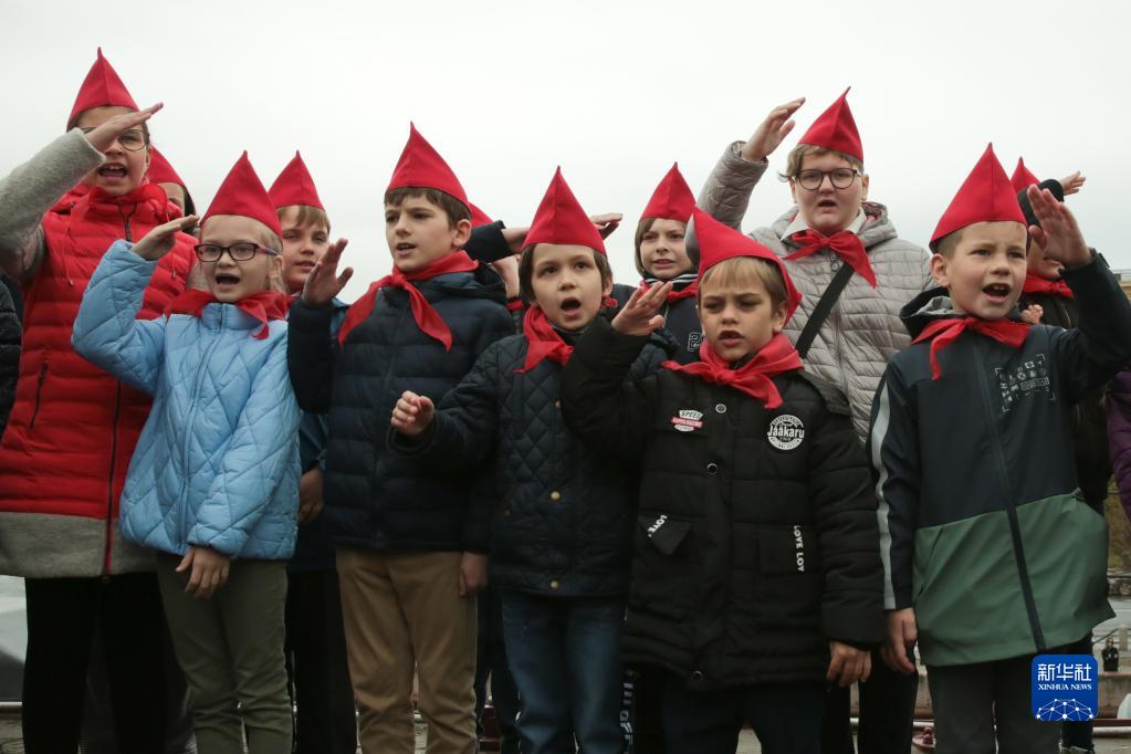 俄罗斯纪念少年先锋队成立百年