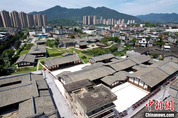 俯瞰闽侯县荆溪镇徐家村古村落风貌区. 王东明 摄