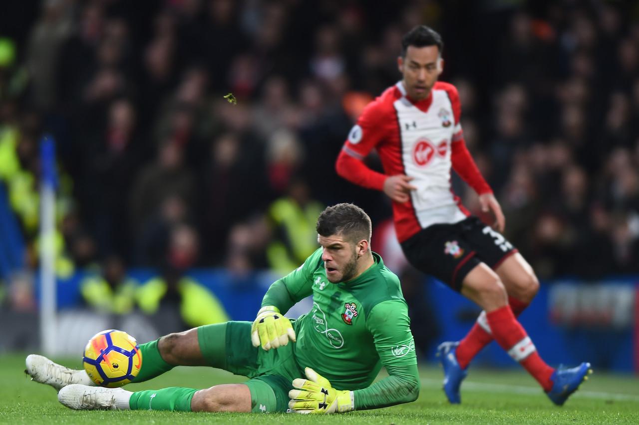 talksport热刺有意南安普顿34岁门将弗雷泽福斯特