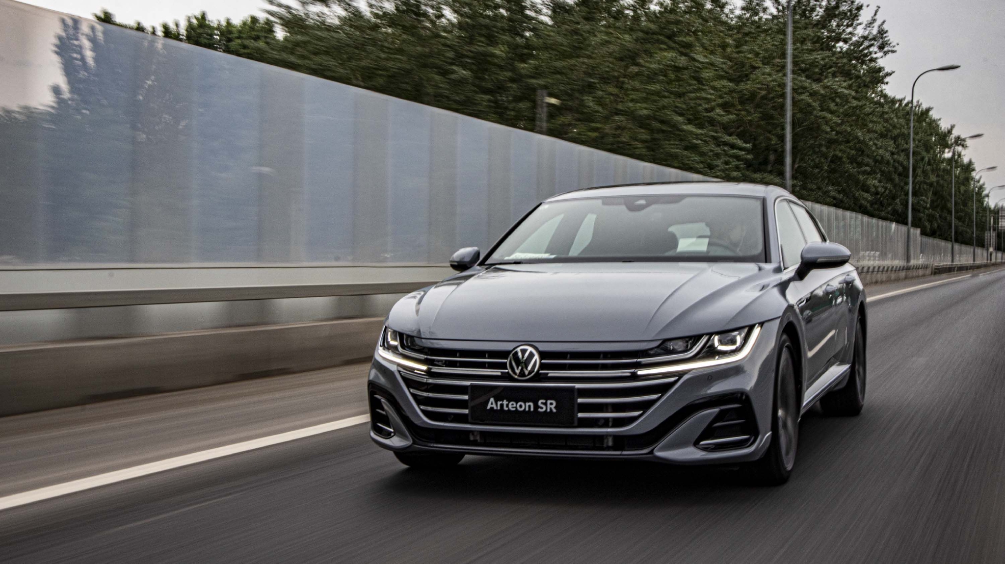 最后来提一嘴arteon sr的驾驶辅助功能,它支持自适