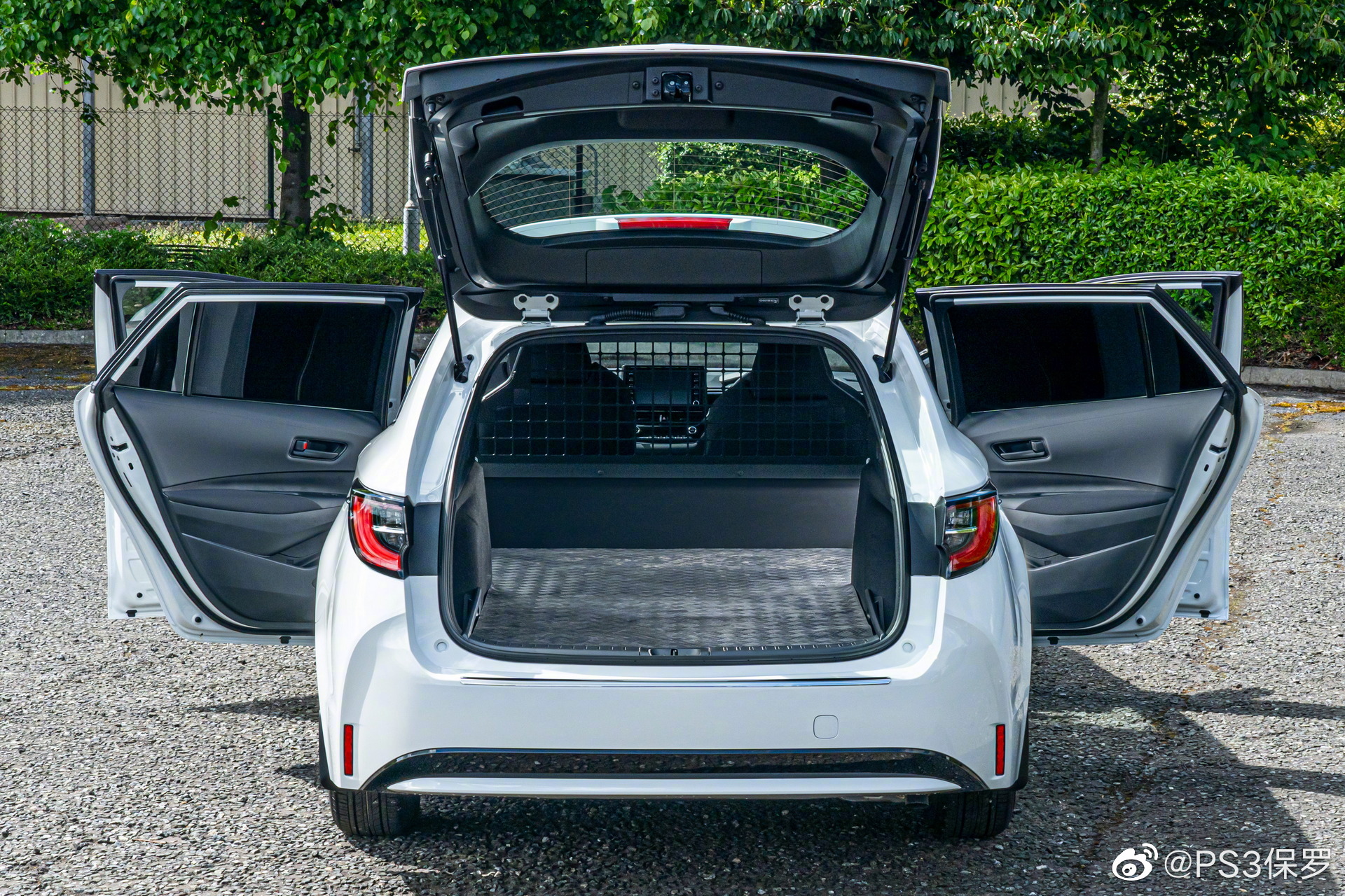 双座大旅行卡罗拉旅行商用版