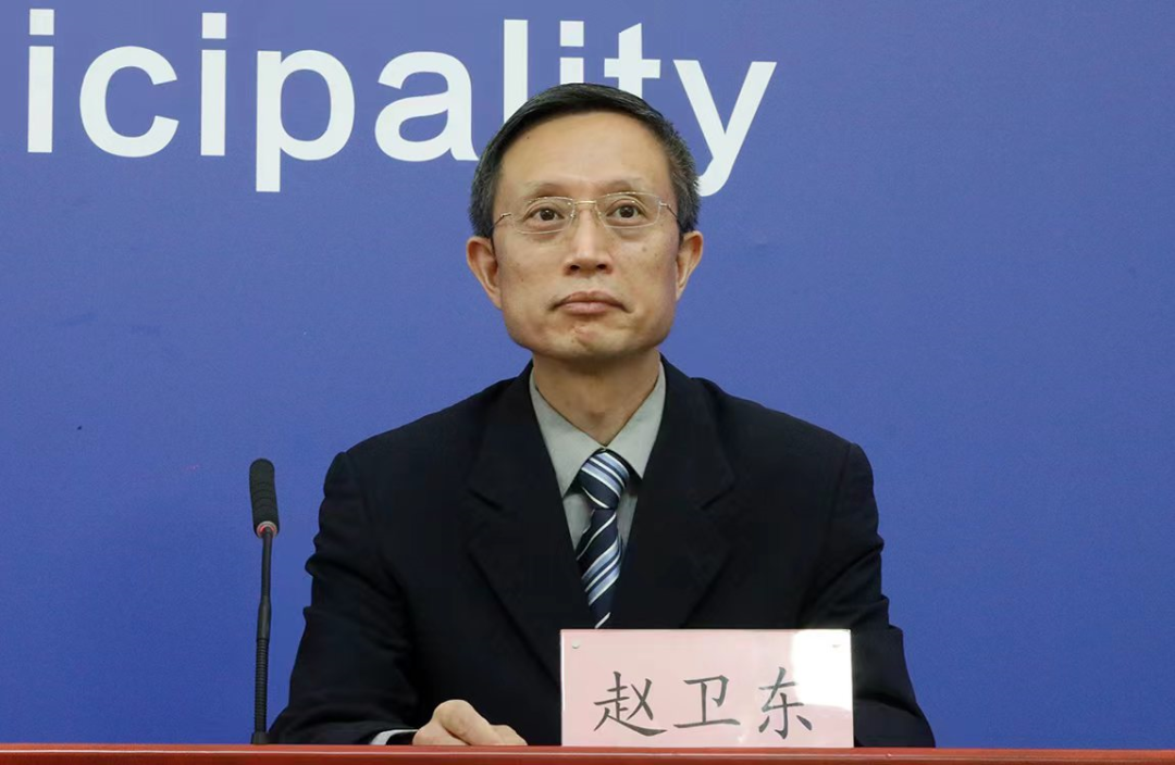 市商务局副局长赵卫东介绍了本市生活必需品市场供应保障情况