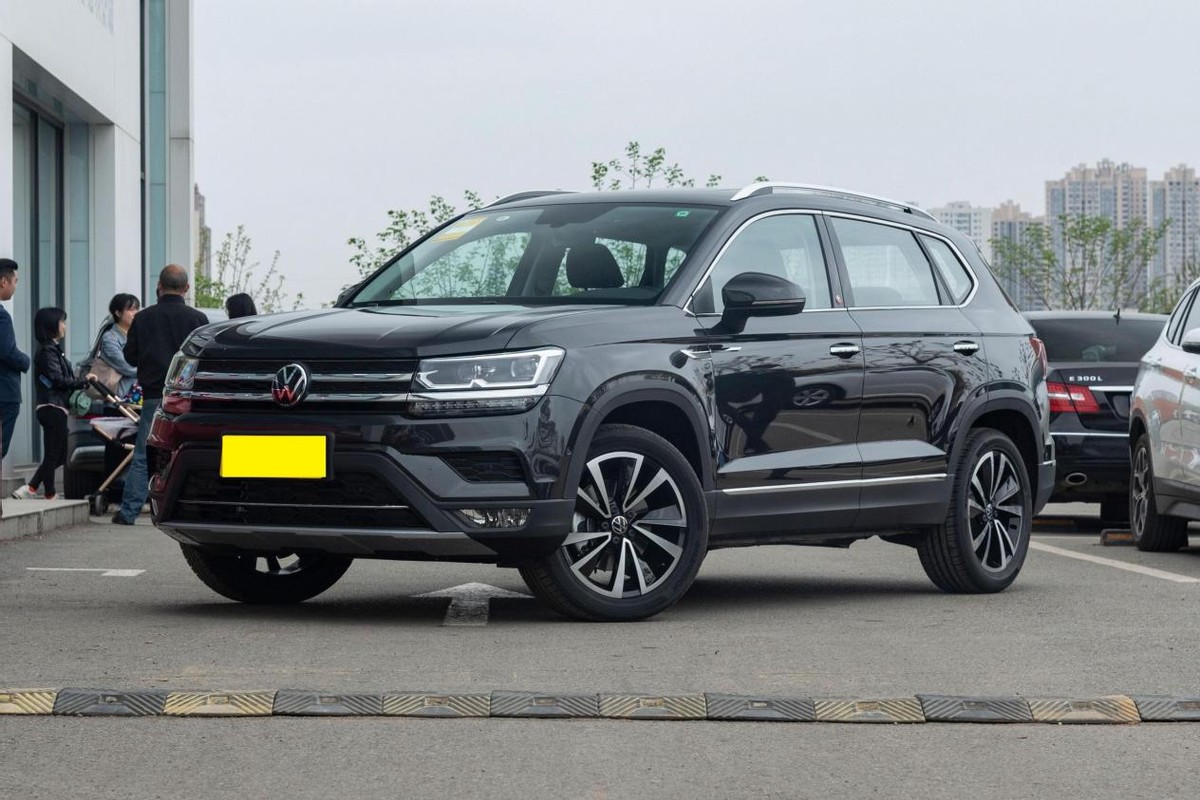 体验大众途岳,1.4t动力够用,后排空间宽敞,beats音响效果好-新浪汽车