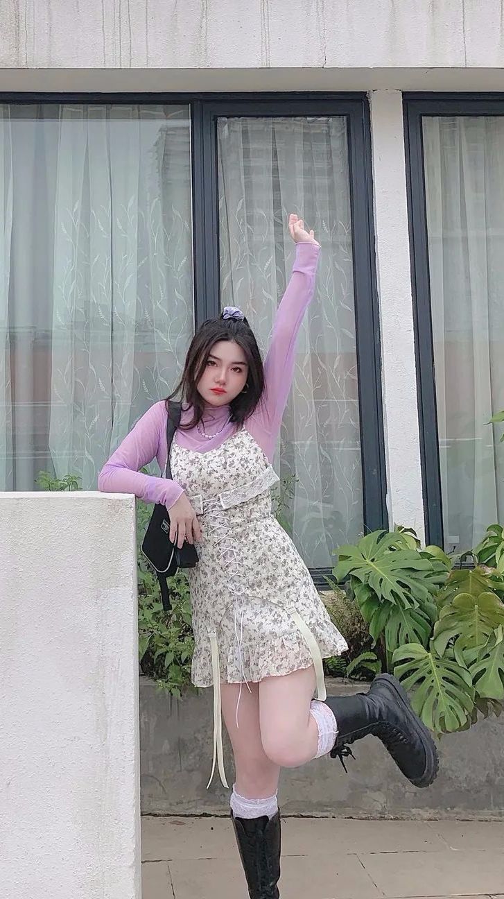 微胖女生照着穿,显高10cm!显瘦10斤!|开衫|北野|碎花裙_新浪新闻