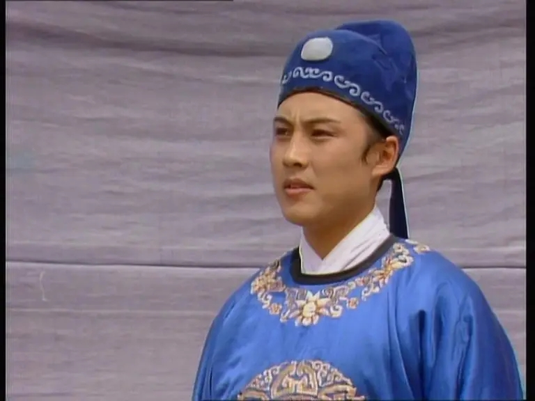 87版红楼梦贾琏风流好色扮演者高宏亮却独宠姐弟恋妻子