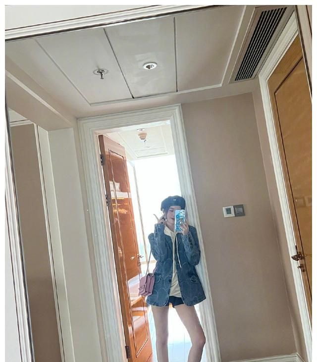 夸颜值就算了,尬吹演技真的忍不了,内娱明星真当观众瞎?休闲区蓝鸢梦想 - Www.slyday.coM 夸颜值就算了,尬吹演技真的忍不了,内娱明星真当观众瞎?休闲区蓝鸢梦想 - Www.slyday.coM