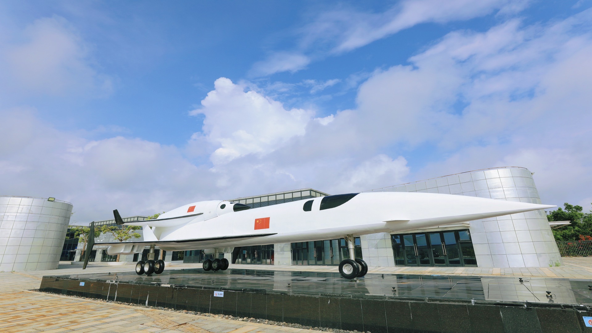 走进文昌航天科普中心感受神秘的太空世界