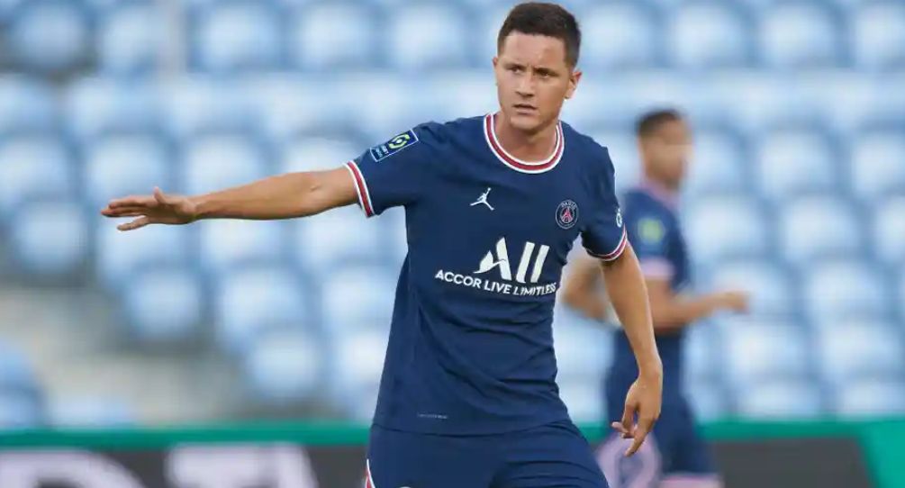 维纳尔杜姆领衔被后腰坟墓巴黎圣日耳曼浪费了的三大后腰