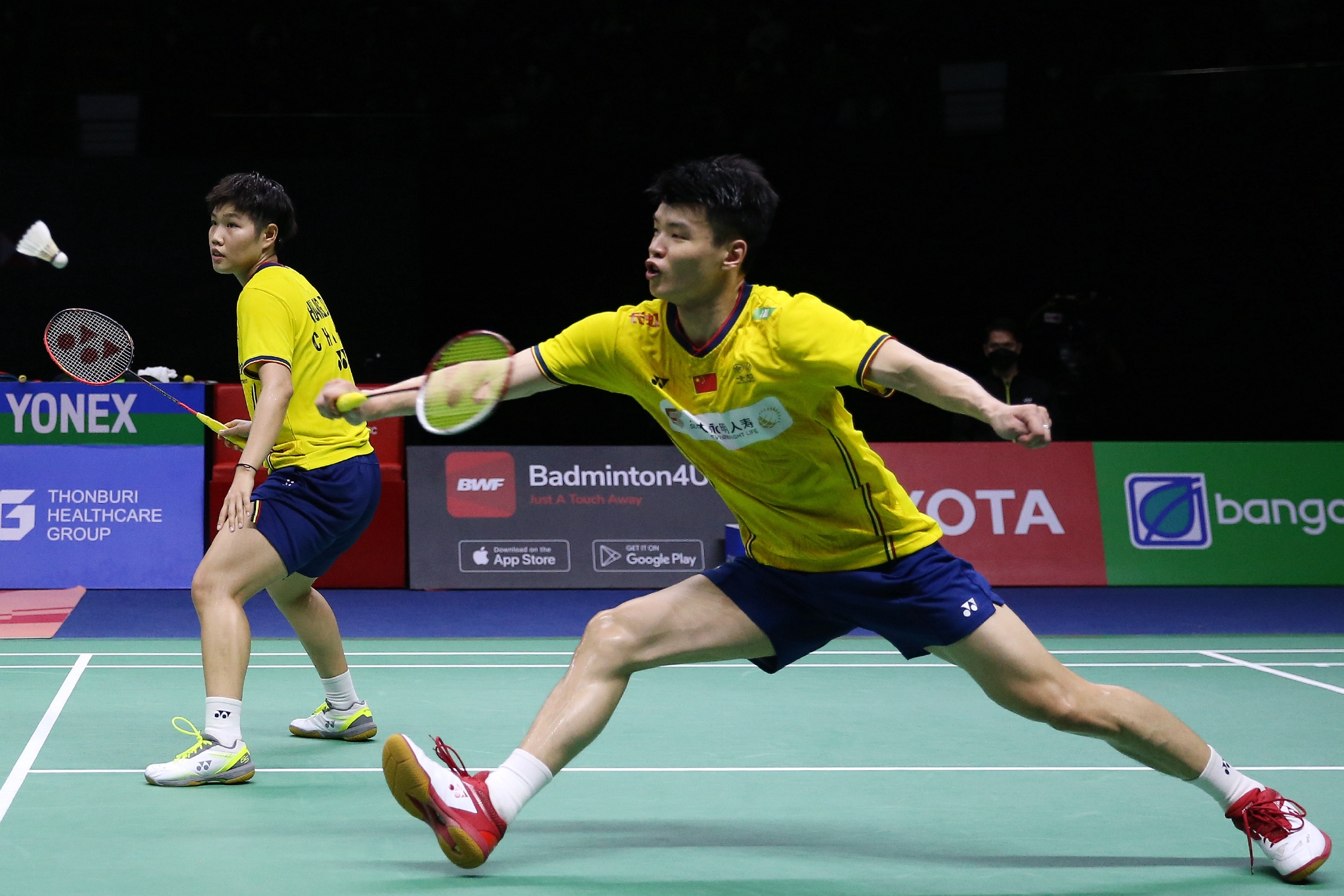 羽毛球泰国公开赛王懿律黄东萍止步半决赛