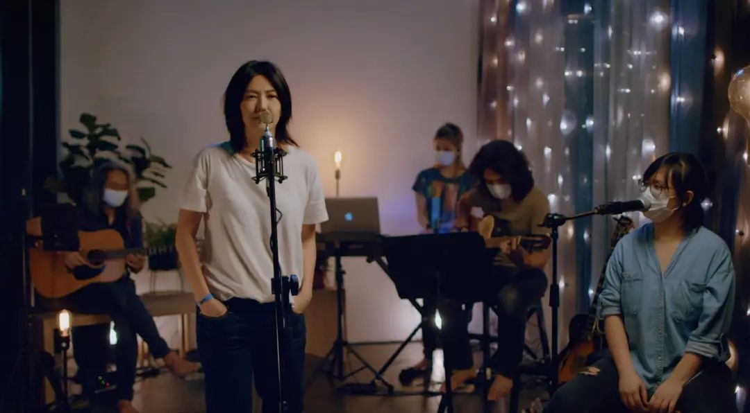 昨晚，4500 万人和周杰伦「回到过去」休闲区蓝鸢梦想 - Www.slyday.coM