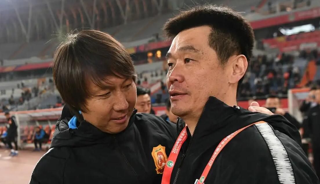 李霄鹏去留一直悬而未决,12强赛总结汇报会也没有开,在等什么?休闲区蓝鸢梦想 - Www.slyday.coM 李霄鹏去留一直悬而未决,12强赛总结汇报会也没有开,在等什么?休闲区蓝鸢梦想 - Www.slyday.coM