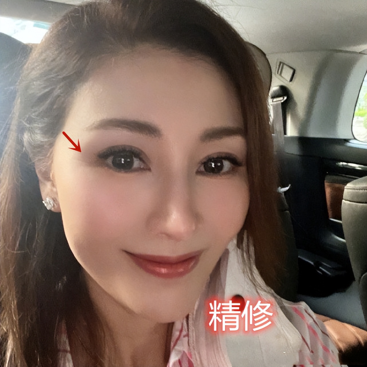 51岁李嘉欣好自信晒精修和原图对比脸上有皱纹被赞更美