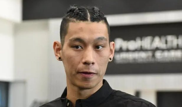 林书豪称或留长发最爱地垄沟最丢脸发型不愿让小孩看到