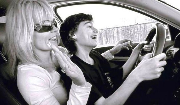 被病痛折磨的儿子,妈妈选择让他安乐死休闲区蓝鸢梦想 - Www.slyday.coM 被病痛折磨的儿子,妈妈选择让他安乐死休闲区蓝鸢梦想 - Www.slyday.coM