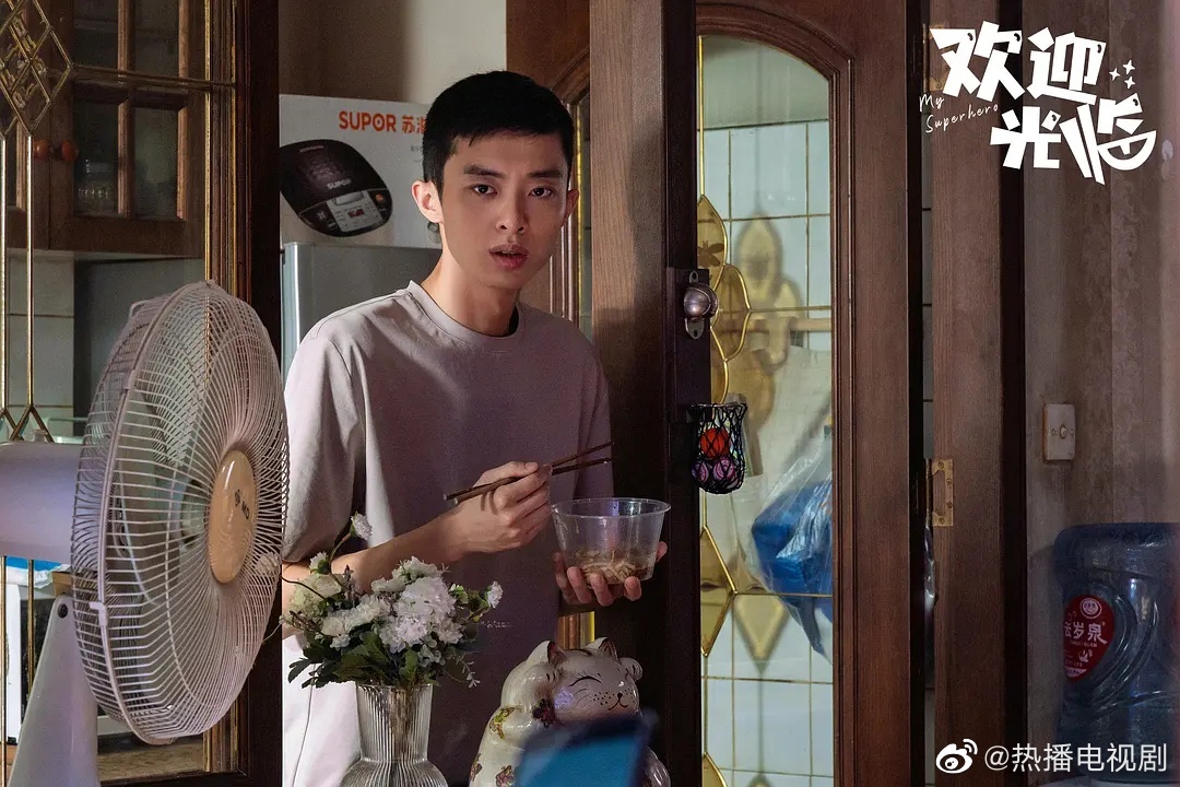 我的评分欢迎光临开播了正午阳光出品必属精品