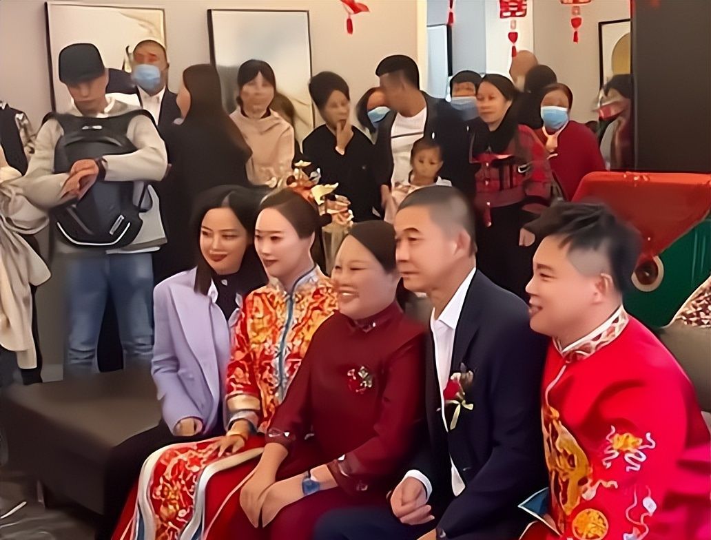 辛芷蕾真是好姐姐，弟弟结婚随礼66万，还买房买车休闲区蓝鸢梦想 - Www.slyday.coM