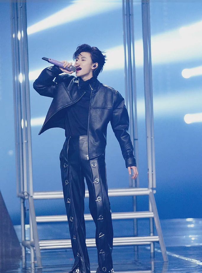 小鬼王琳凯换新专辑名当微博头像 生日当天发布创作专辑意义非凡休闲区蓝鸢梦想 - Www.slyday.coM 小鬼王琳凯换新专辑名当微博头像 生日当天发布创作专辑意义非凡休闲区蓝鸢梦想 - Www.slyday.coM