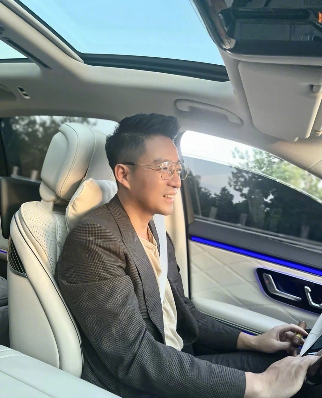 汪小菲刚刚恢复了昨天晒出的野餐照……|汪小菲|私生活_新浪新闻