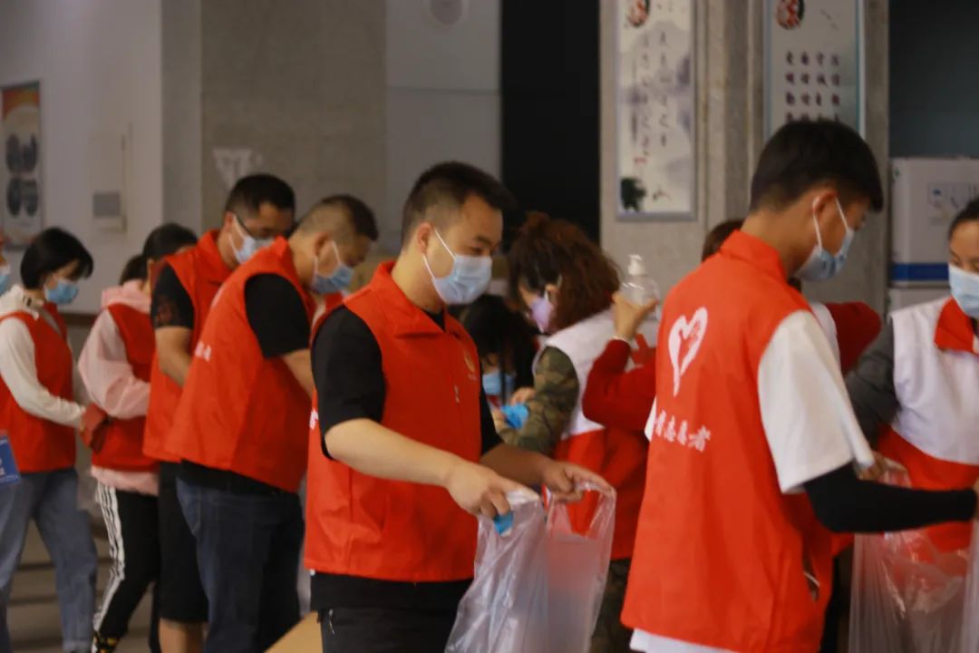 “青力青为”助力疫情防控，广安团组织在行动休闲区蓝鸢梦想 - Www.slyday.coM