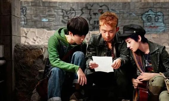 《重生之门》热播,央媒点评王俊凯演技,8个字道出观众们的心声休闲区蓝鸢梦想 - Www.slyday.coM 《重生之门》热播,央媒点评王俊凯演技,8个字道出观众们的心声休闲区蓝鸢梦想 - Www.slyday.coM