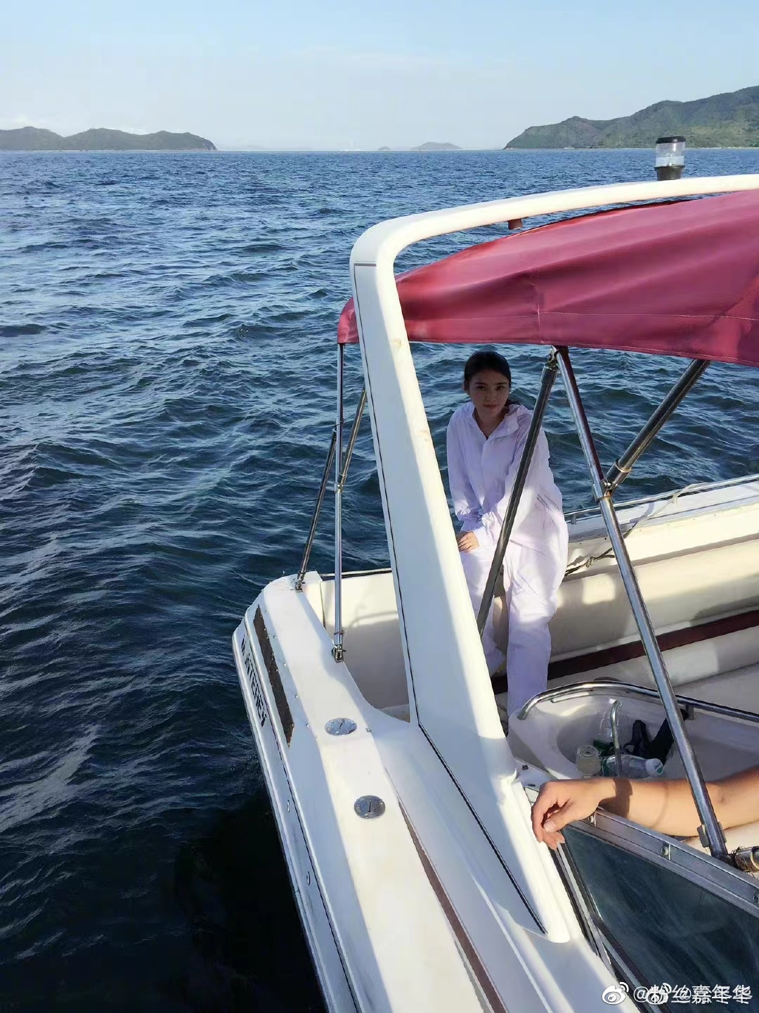 如有关于作品内容,版权或其它问题请于作品发表后的30日内与新浪网