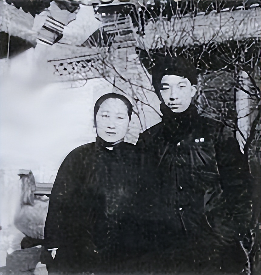 导演郭宝昌用38年创作大宅门对得起观众却愧对养母