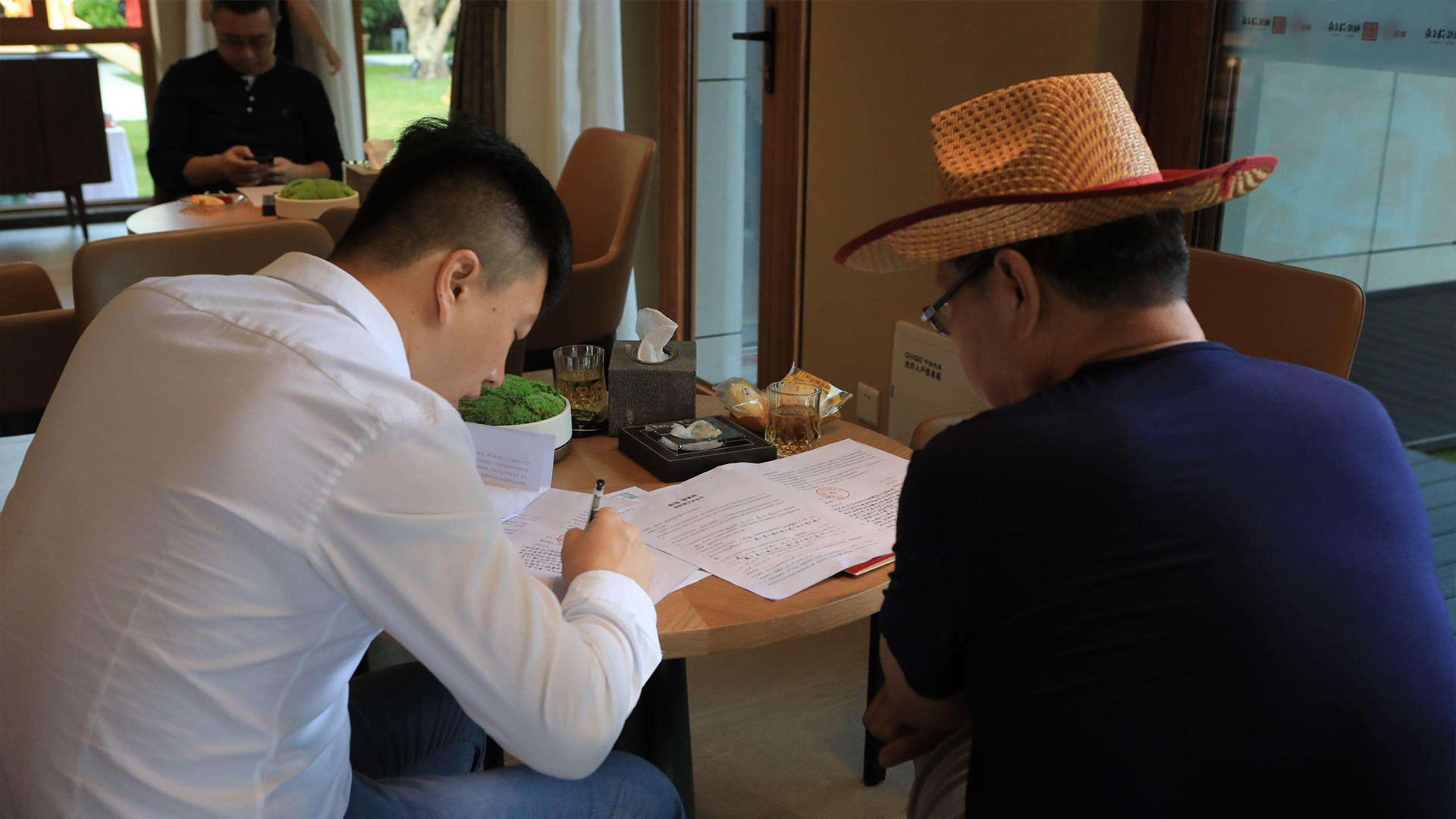 要想激发起人们的购房热情,以下3个问题,必须得到尽早解决休闲区蓝鸢梦想 - Www.slyday.coM 要想激发起人们的购房热情,以下3个问题,必须得到尽早解决休闲区蓝鸢梦想 - Www.slyday.coM