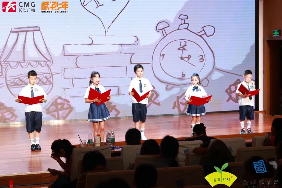 来进来夸这群最可爱的橘子少年
