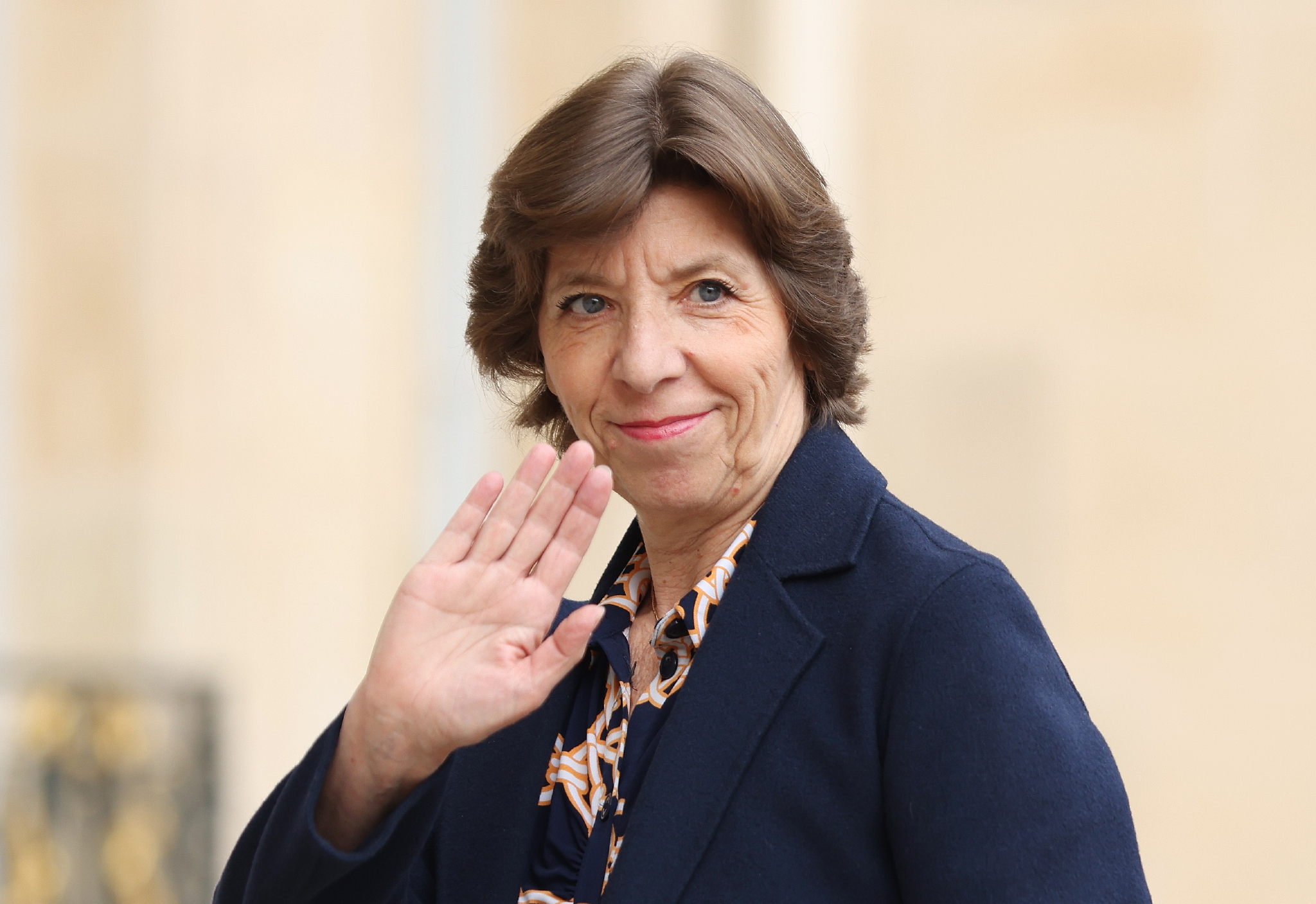 法国新内阁成员正式亮相