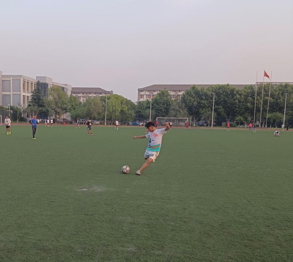 ɣ��������������ƽ�������򡣣��ܷ��߹�ͼ��