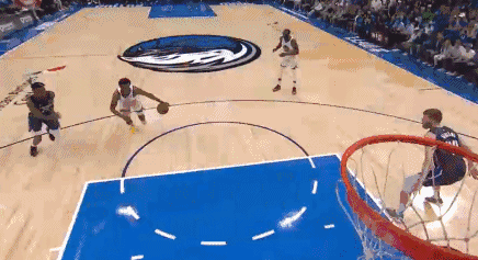 魔术师：维金斯正面劈扣东契奇 打出了我所见过他的最好篮球休闲区蓝鸢梦想 - Www.slyday.coM