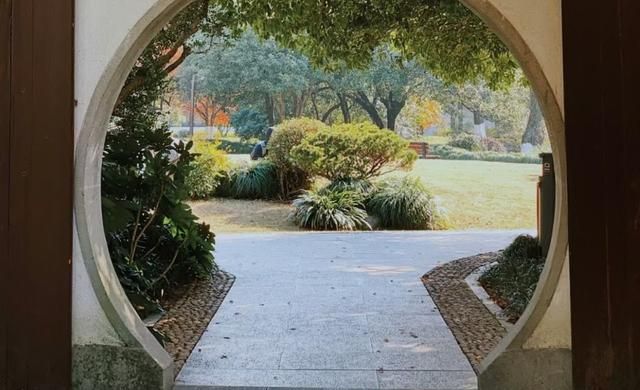 当我决定，放弃你！（戳心泪目）休闲区蓝鸢梦想 - Www.slyday.coM