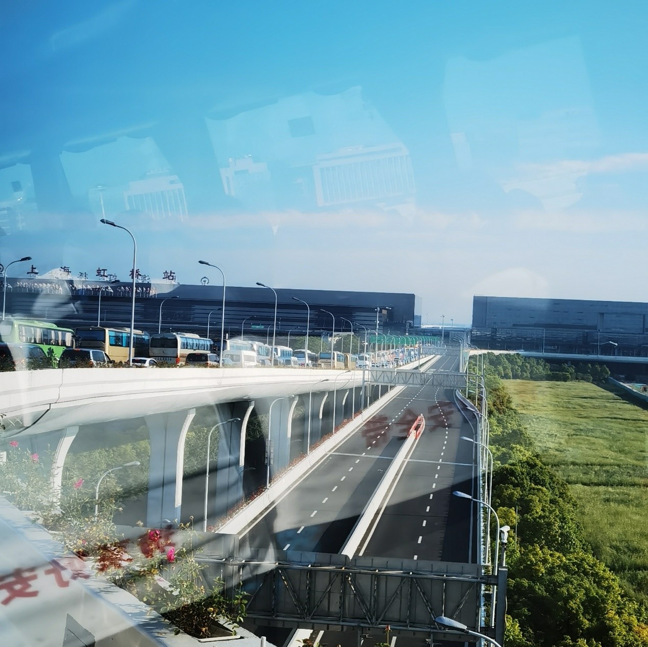 大江东｜一名武汉籍在沪大学生的返乡路休闲区蓝鸢梦想 - Www.slyday.coM