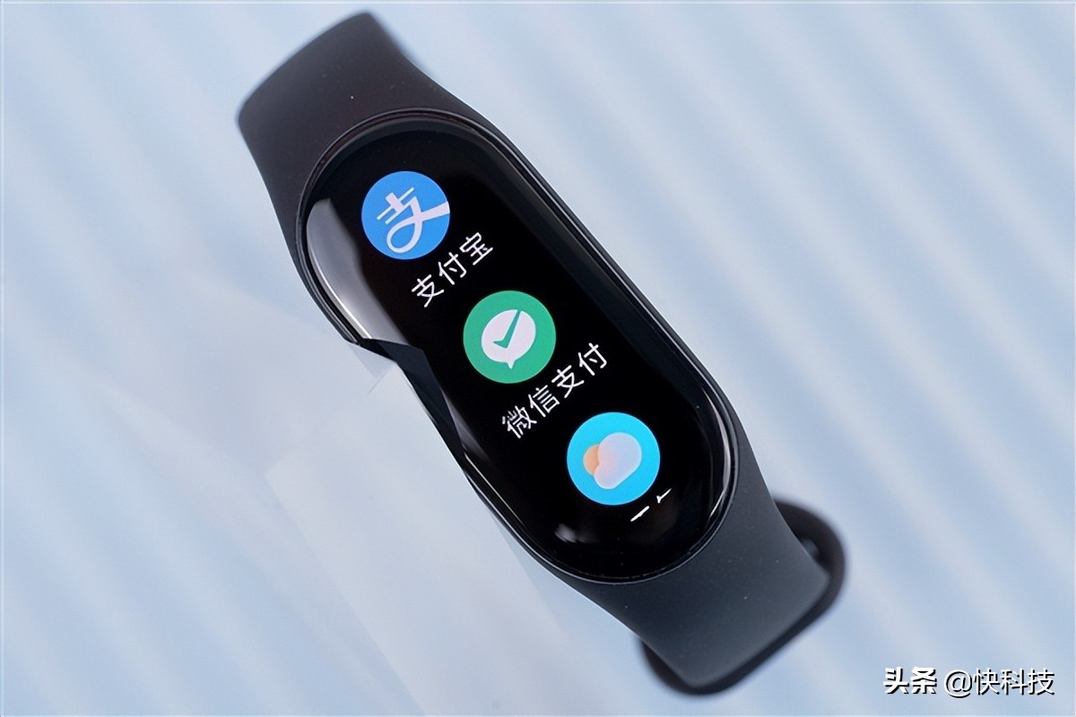 120种运动前所未有！小米手环7 NFC版开箱图赏休闲区蓝鸢梦想 - Www.slyday.coM