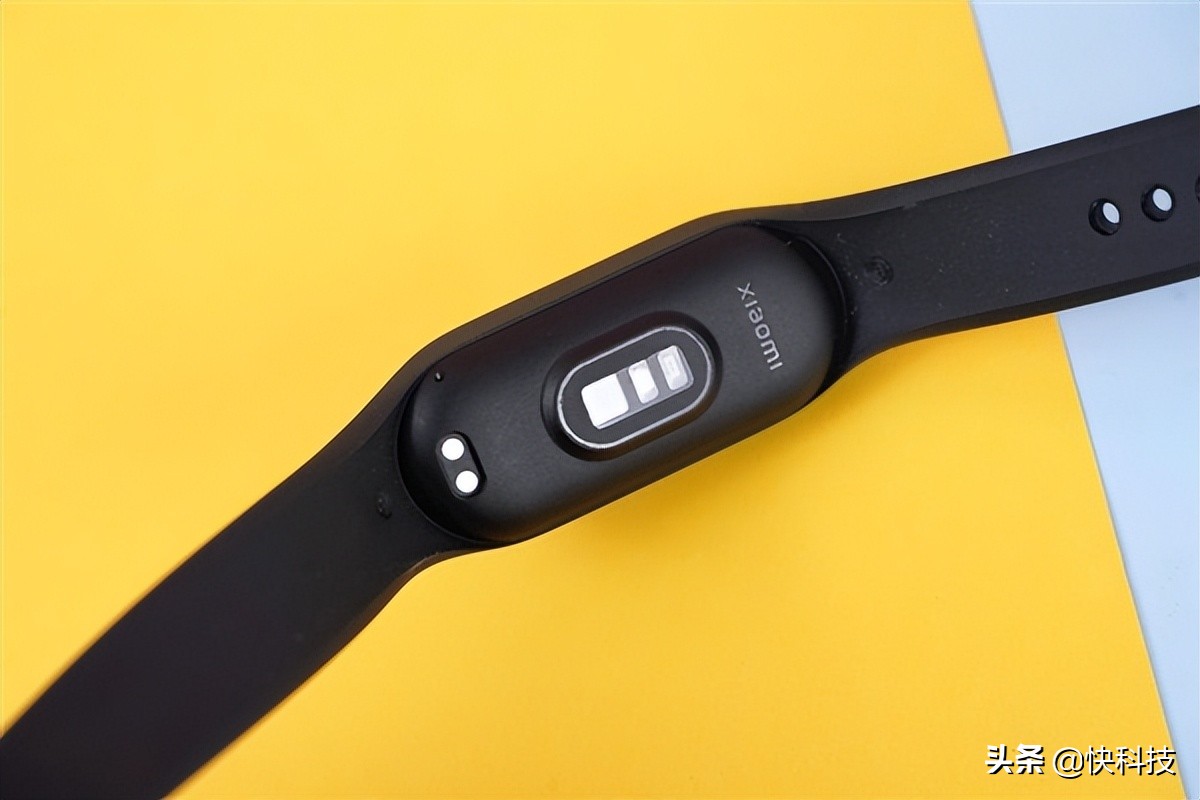 120种运动前所未有！小米手环7 NFC版开箱图赏休闲区蓝鸢梦想 - Www.slyday.coM