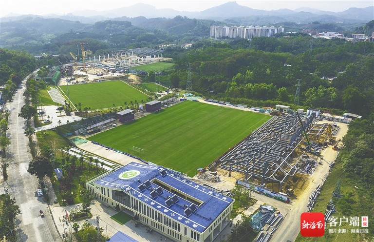 新华社:从琼中女足看体教融合"密码"|新华社|毕业|训练_新浪新闻