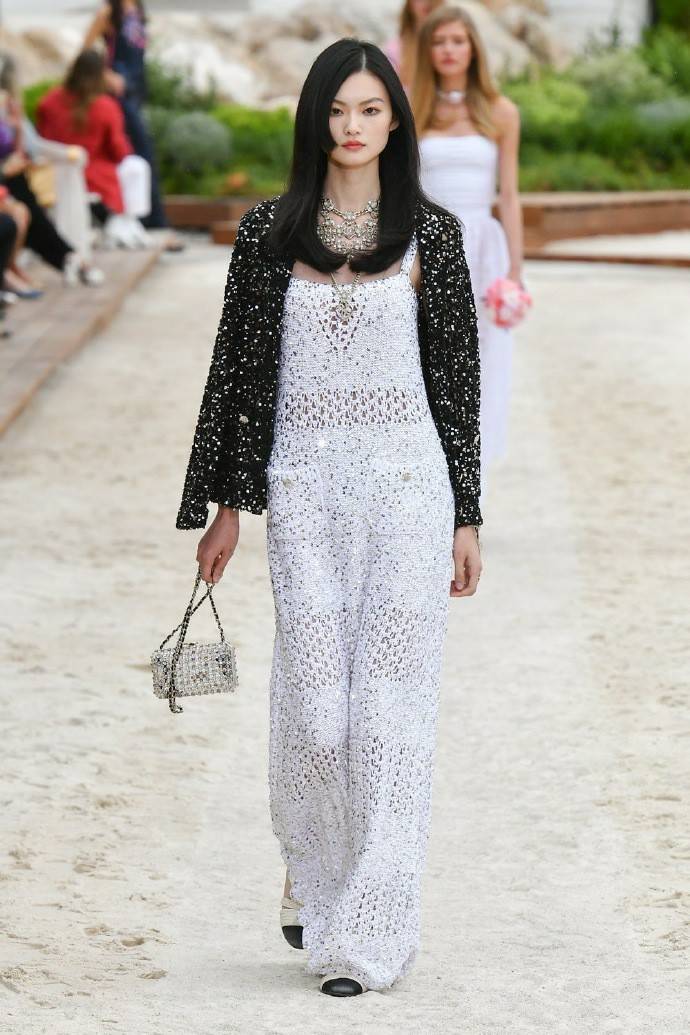 95后超模贺聪:成功并不是偶然休闲区蓝鸢梦想 - Www.slyday.coM 95后超模贺聪:成功并不是偶然休闲区蓝鸢梦想 - Www.slyday.coM