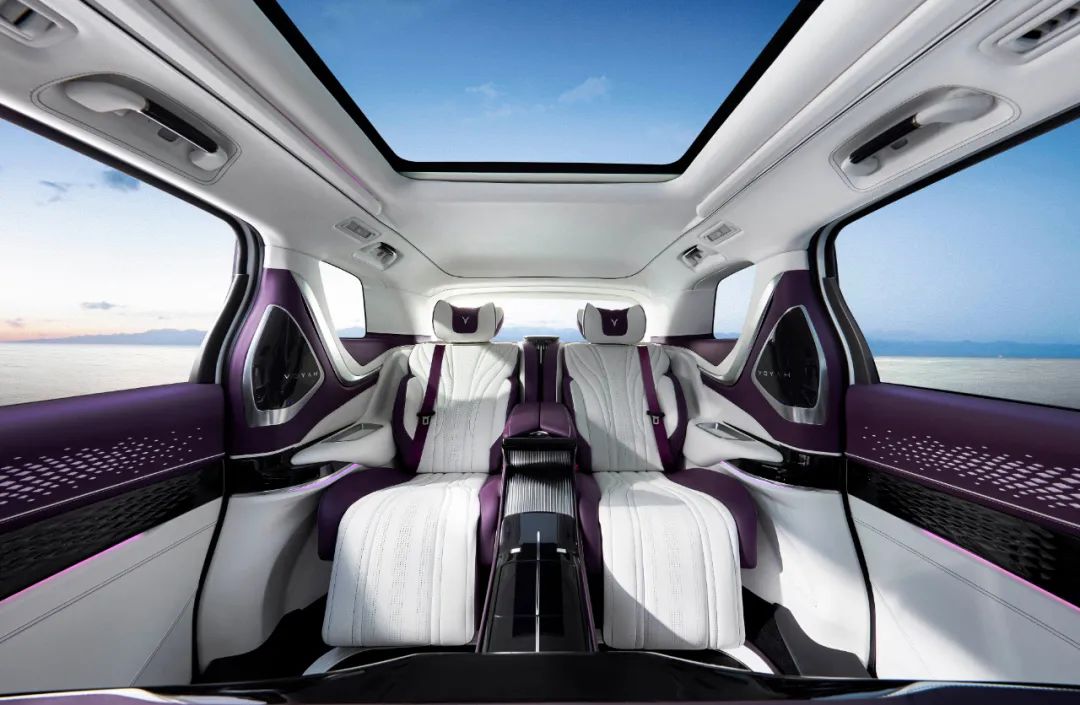 梦想家对比GL8，38万多的豪华MPV怎么选？