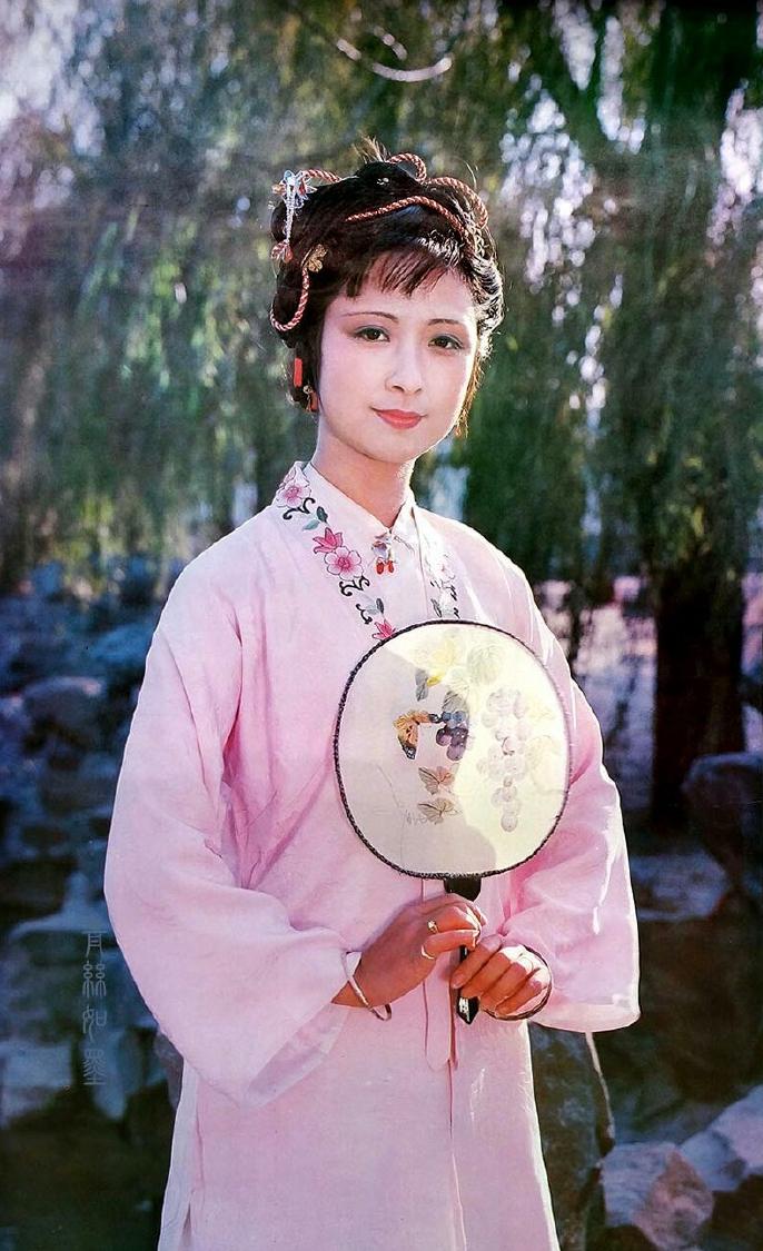 87版红楼梦罕见试妆照与正式剧照大相径庭很多角色被换