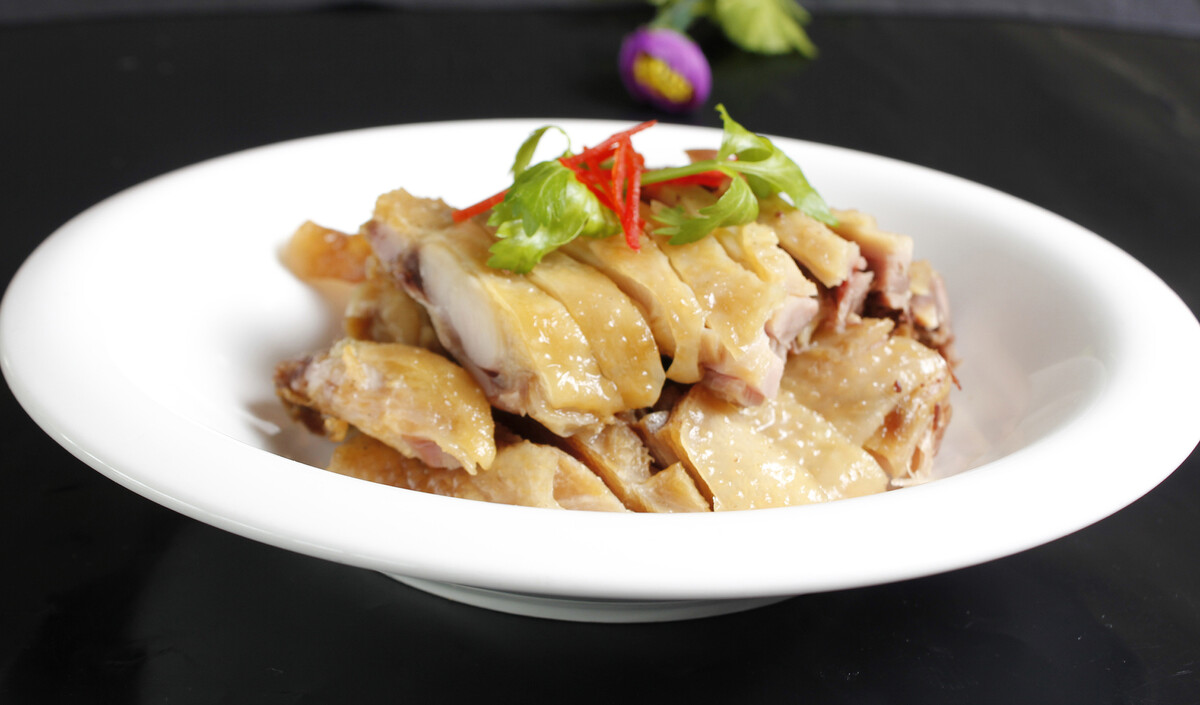 美味的白斩鸡|葱姜|三黄鸡|西瓜酱_新浪新闻