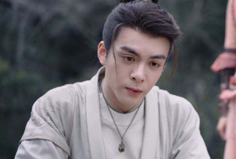 《说英雄》开播引差评，杨超越用力过猛，全程咋咋呼呼，台词硬挤休闲区蓝鸢梦想 - Www.slyday.coM