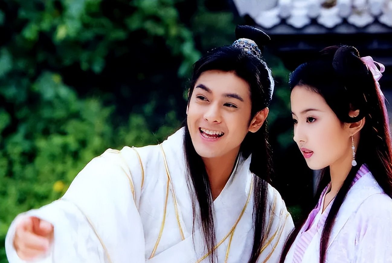 《说英雄》开播引差评，杨超越用力过猛，全程咋咋呼呼，台词硬挤休闲区蓝鸢梦想 - Www.slyday.coM