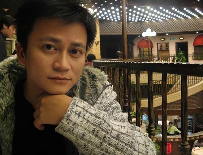 李立群自称违约恐倾家荡产反遭李承鹏爆料指责他只认钱