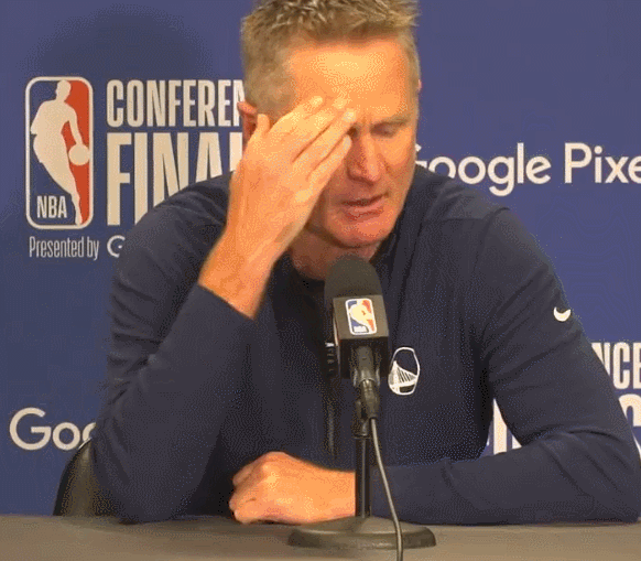 美国小学枪击案致21死，NBA勇士队主教练暴怒拍桌：我们何时才能做些什么？休闲区蓝鸢梦想 - Www.slyday.coM