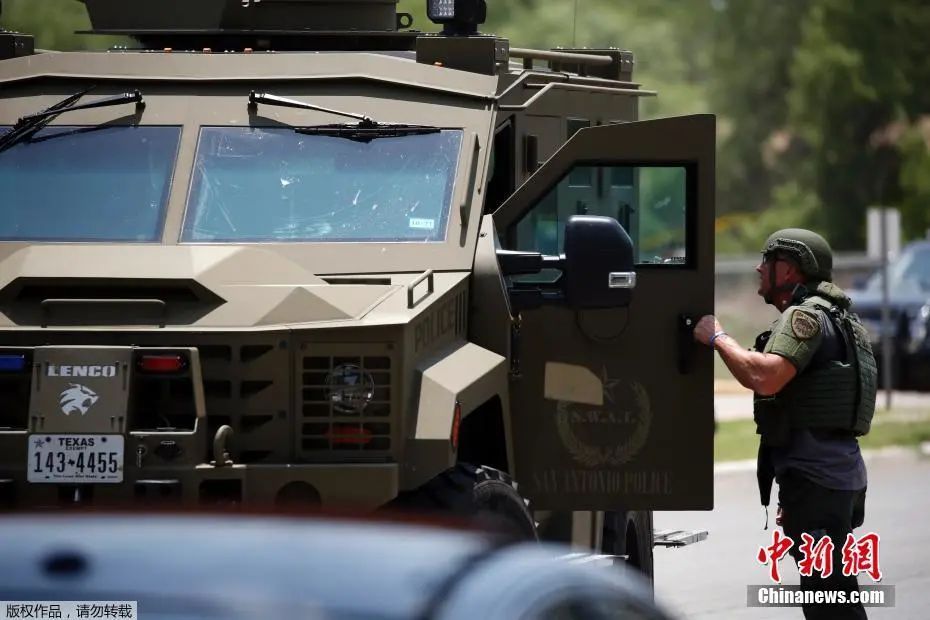 美国一小学枪击案已致21人死亡！拜登：这是一场“大屠杀”休闲区蓝鸢梦想 - Www.slyday.coM